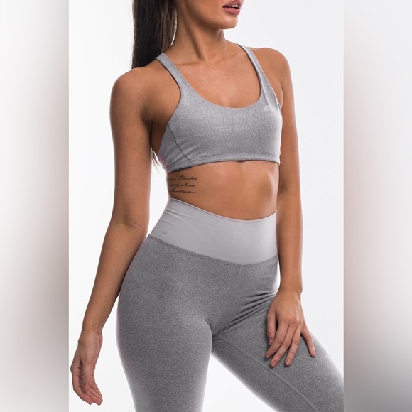 Echt Impetus Sportsbra - Light Grey - Picture 10 of 13